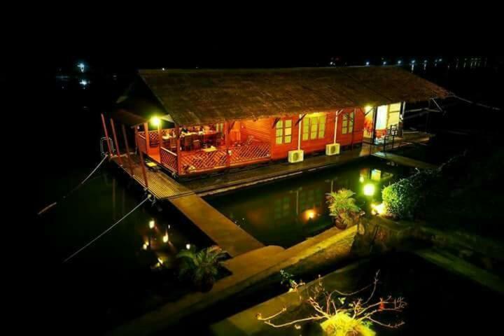 Namsai Resort Kanchanaburi Luaran gambar